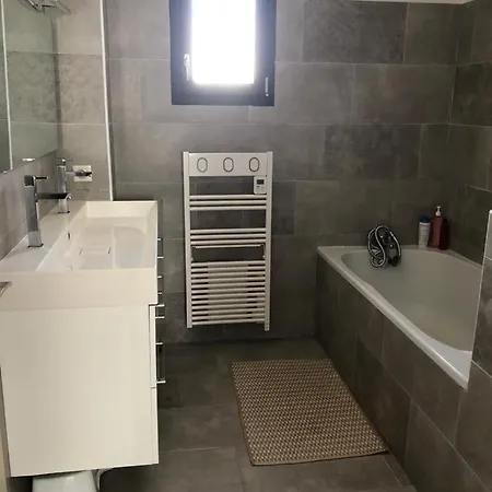 Maison Avec Piscine * Saint-Mathieu-de-Tréviers