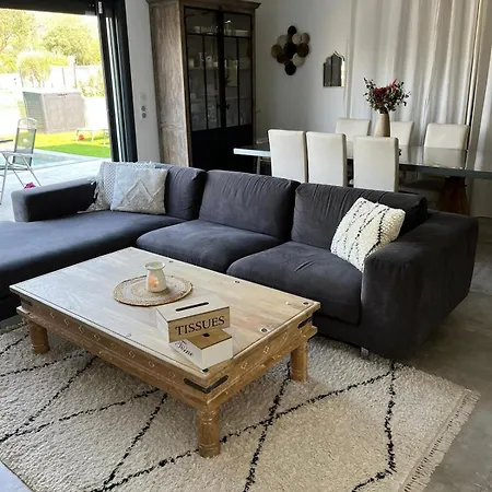 Maison Avec Piscine 빌라 *
